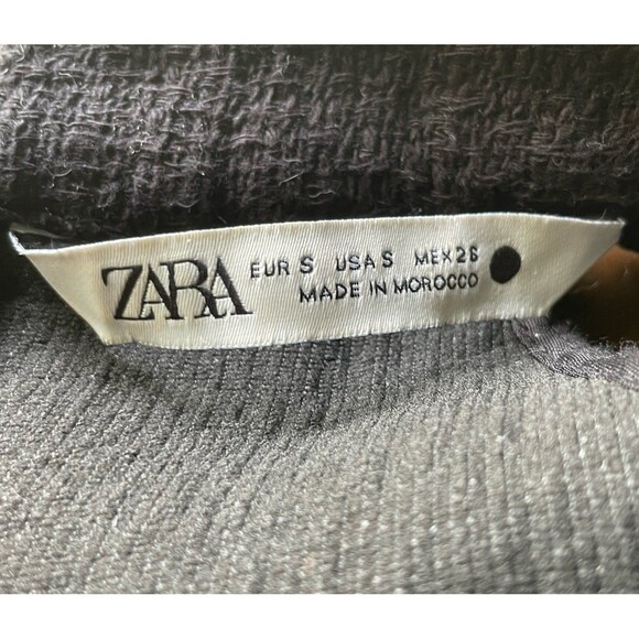 Zara Solid Black Tweed Mock Neck Sleeveless Crop Top Size Small- Neck & Side Zip - Picture 5 of 5